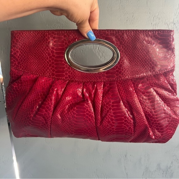 Vintage Express Red Faux Leather Clutch Snake Skin Snap Handle Bag - Picture 7 of 7